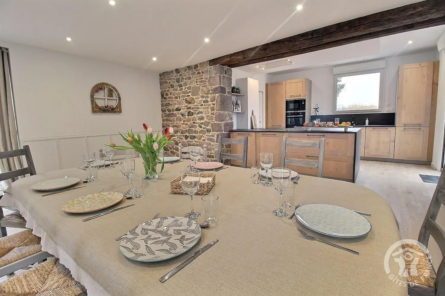 La Maison De Oueval Frehel 0*,