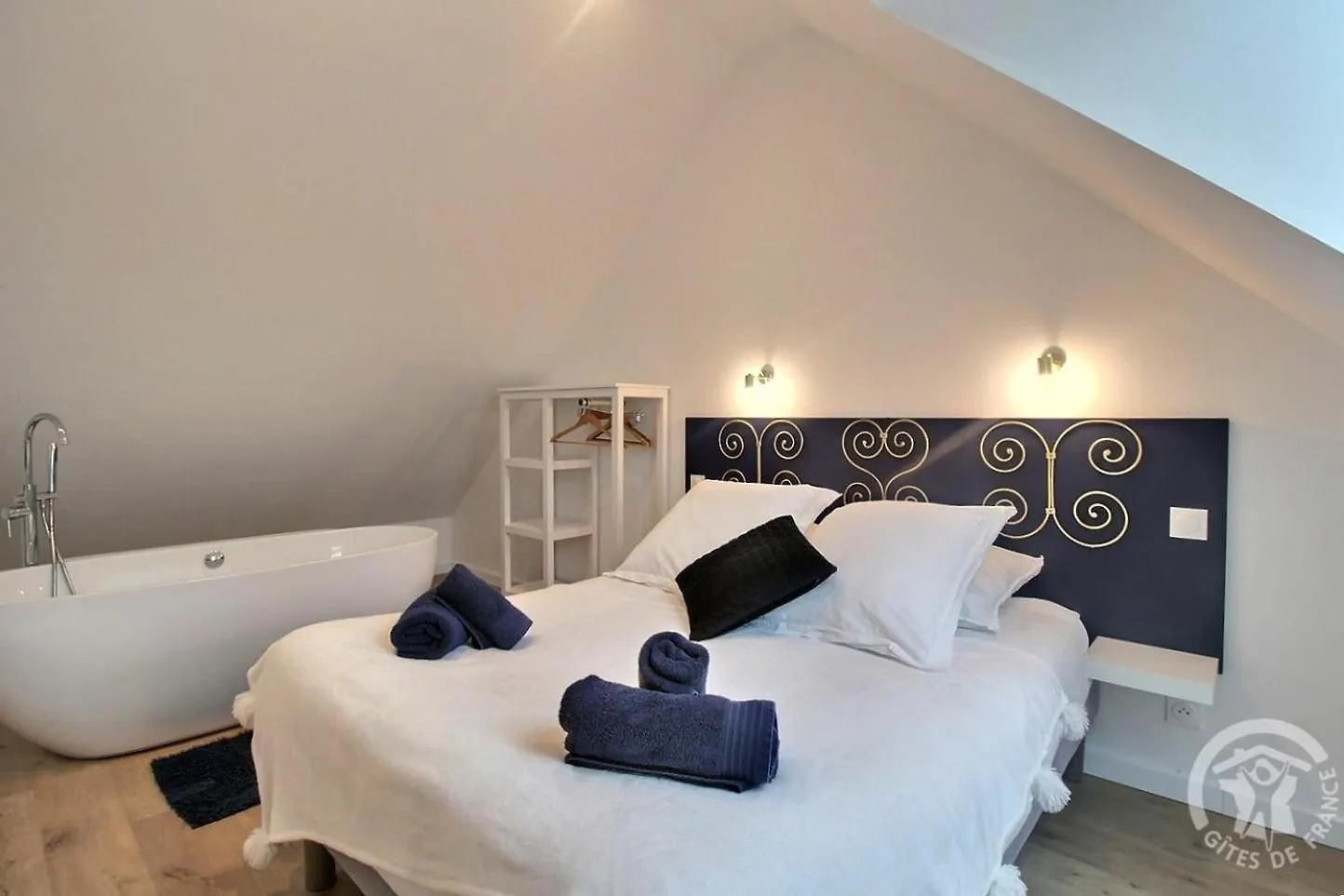 La Maison De Oueval Frehel
