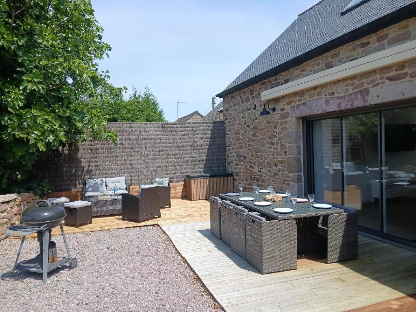 La Maison De Oueval Frehel